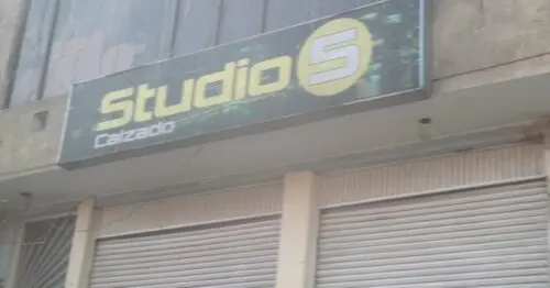 STUDIO 5 STUDIO 5